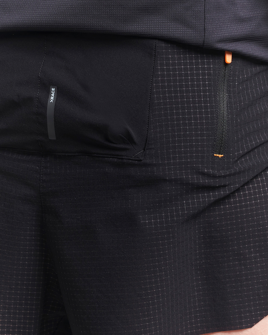 Hombres | Pantalones cortos | SOAR Running | Marathon Short Black