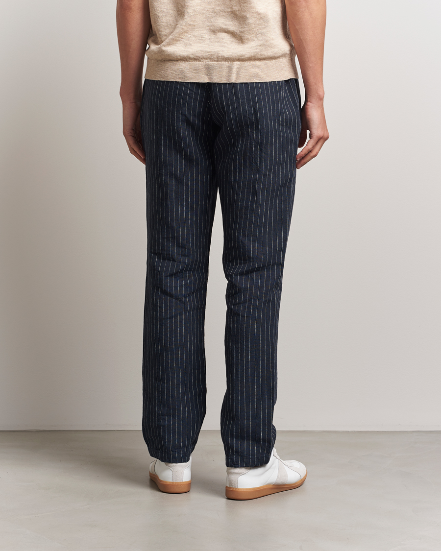 Hombres | Pantalones | GANT | Relaxed Fit Linen Pinstriped Trousers Darkened Navy