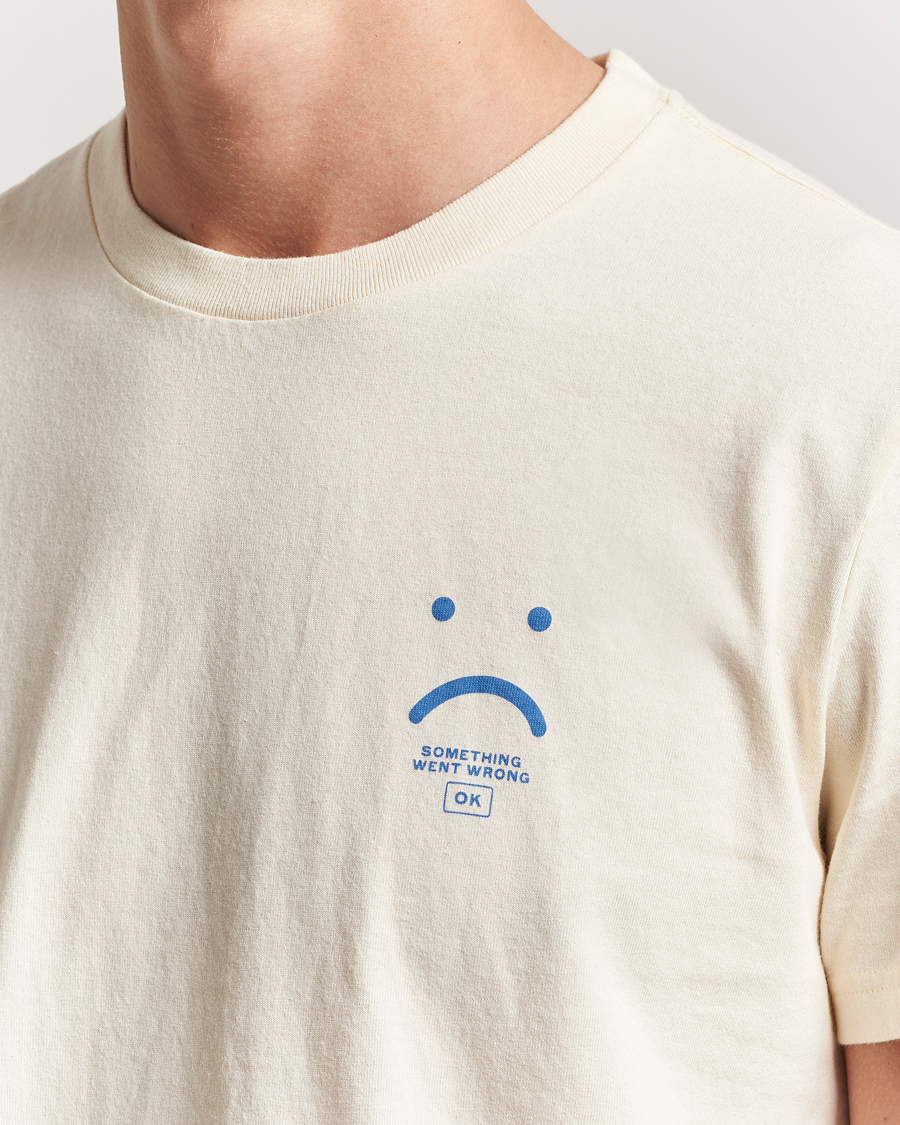 Hombres | Camisetas | Nudie Jeans | Roy Frown T-Shirt Ecru
