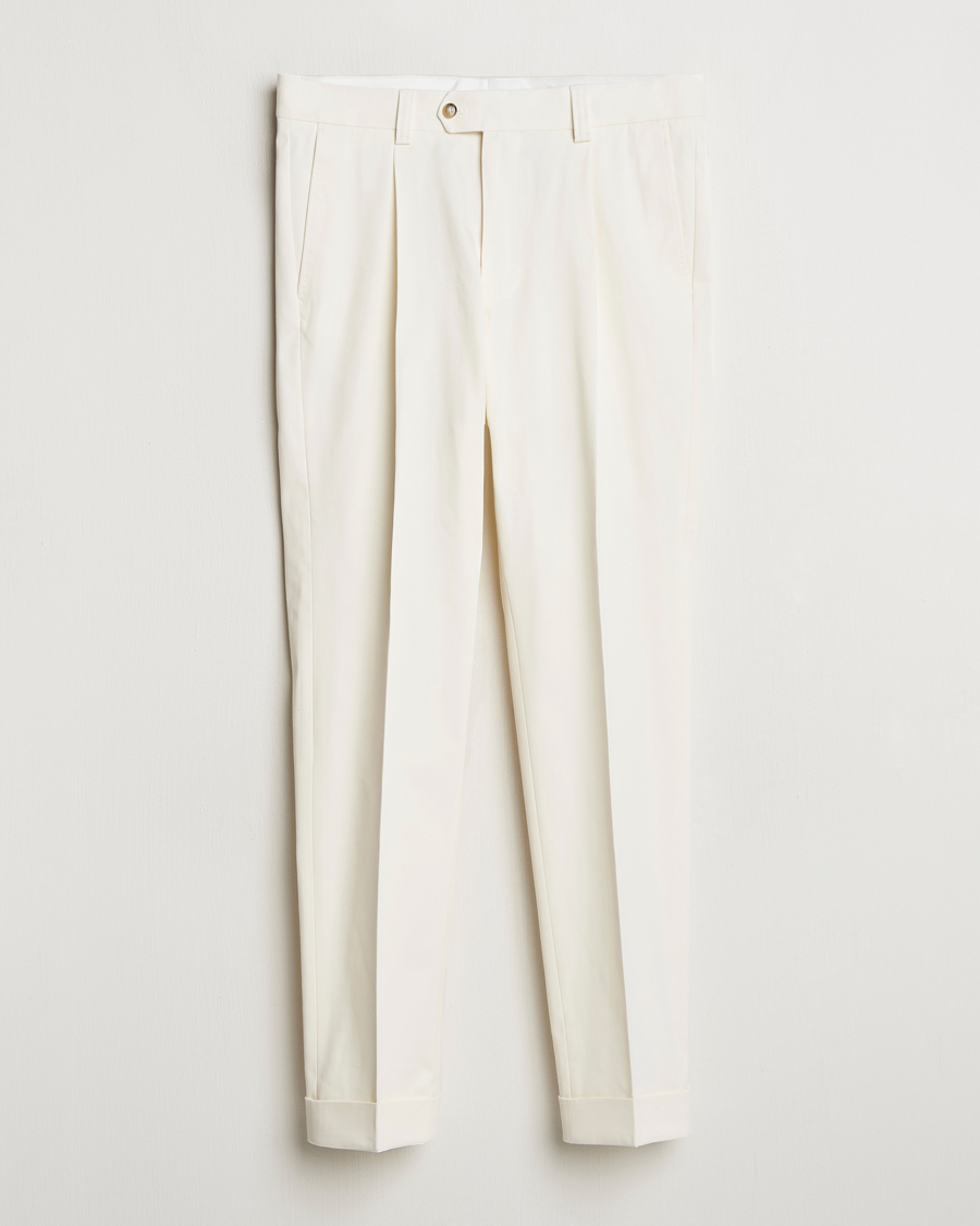 Hombres | Pantalones | Tiger of Sweden | Tenuta Pleated Cotton Trousers Soft White