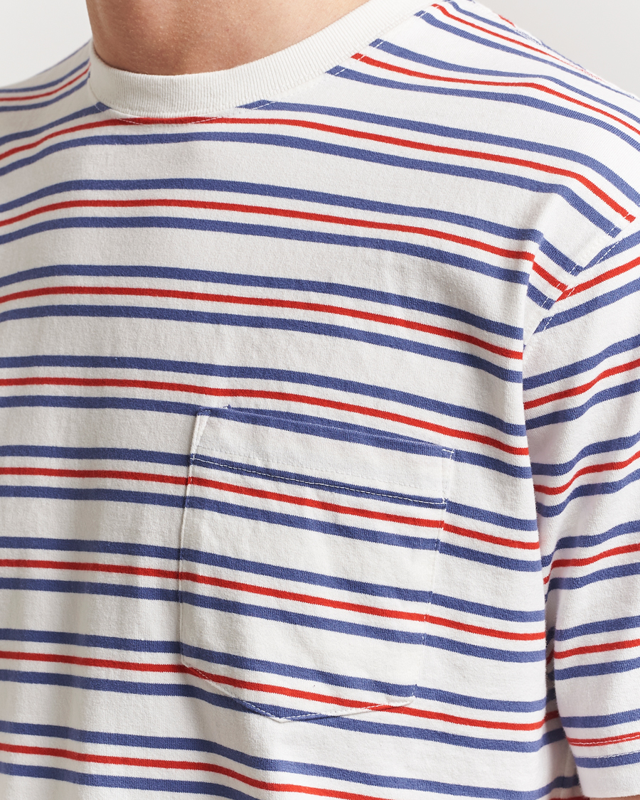 Hombres | Camisetas | BEAMS PLUS | Short Sleeve T-Shirt Blue/Red Stripe