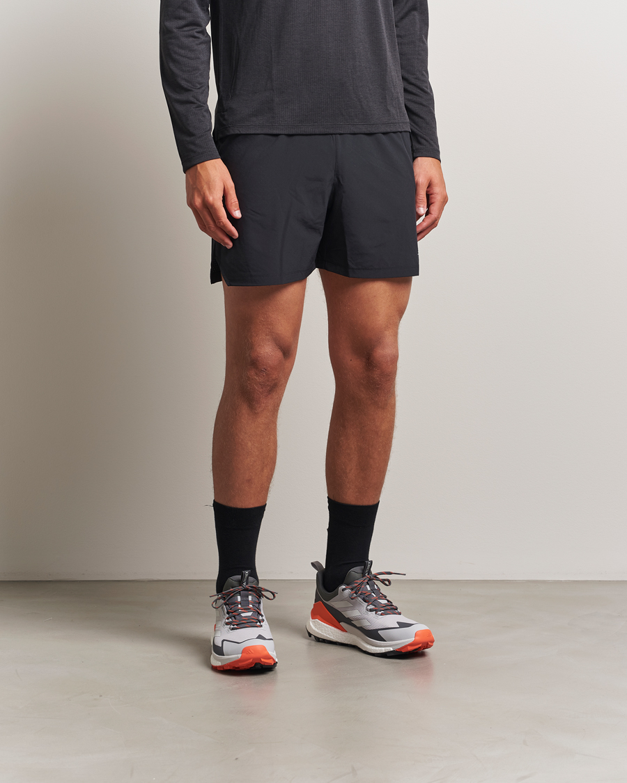 Hombres | Zapatillas de trail | adidas Performance | Terrex Free Hiker 2 GTX Trail Sneaker Grey/Orange