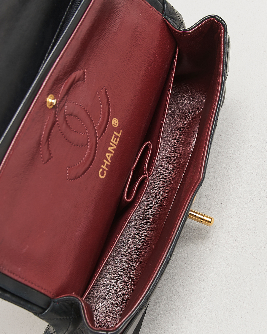 Hombres | Chanel Pre-Owned Classic Double Flap Small Lambskin Black | Chanel Pre-Owned | Classic Double Flap Small Lambskin Black