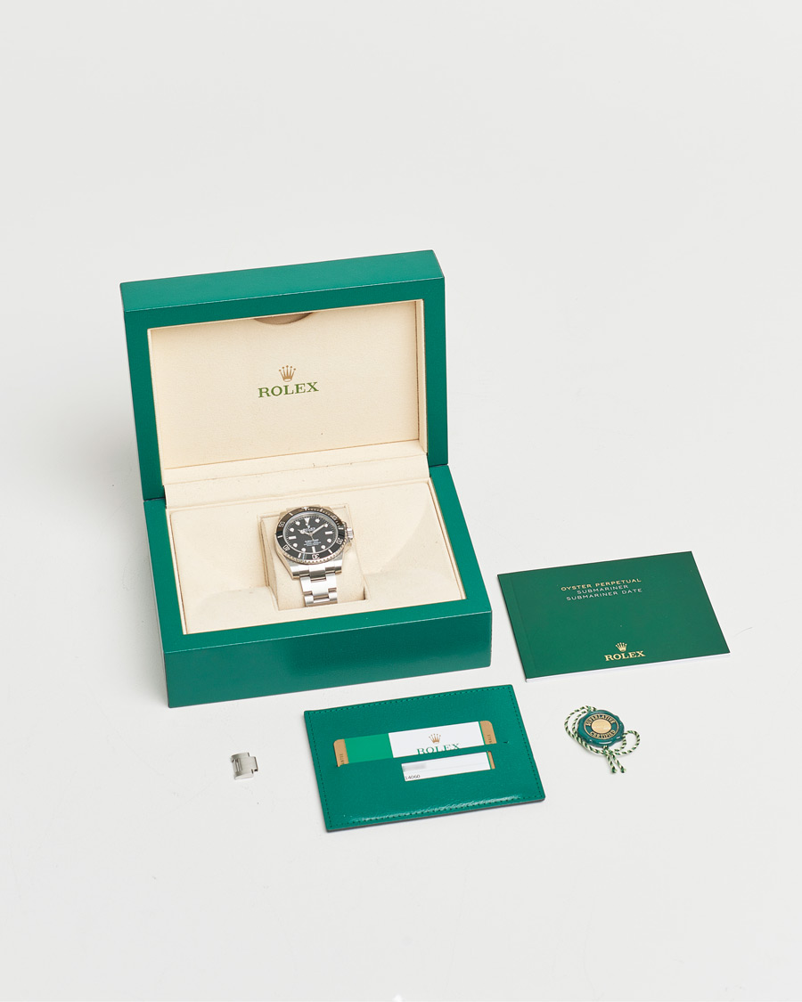 Hombres | Pre-Owned & Vintage Watches | Rolex Pre-Owned | Submariner 114060 Oyster Perpetual