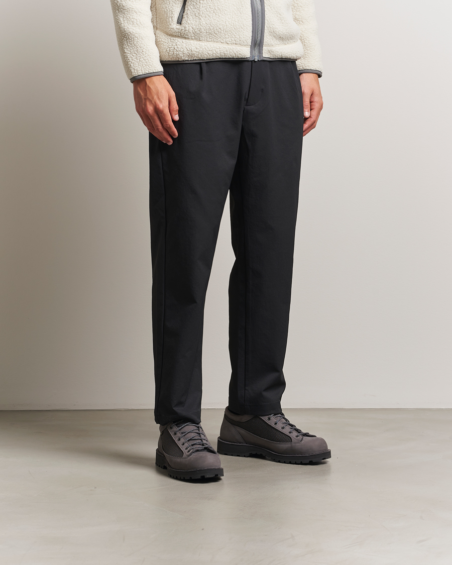 Hombres | Botas | Danner | Field GORE-TEX Low Boot Grey Nubuck