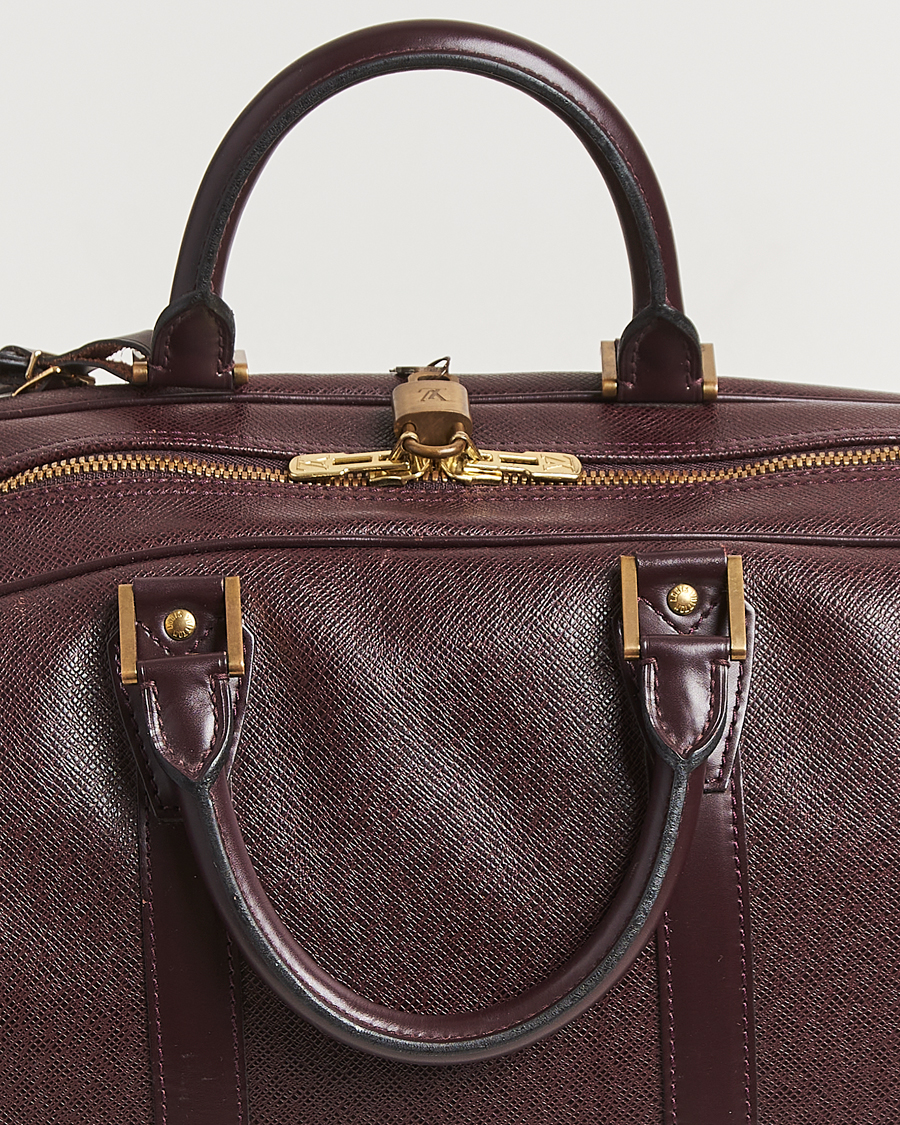 Hombres | Louis Vuitton Pre-Owned Taiga Kendall PM Brown | Louis Vuitton Pre-Owned | Taiga Kendall PM Brown