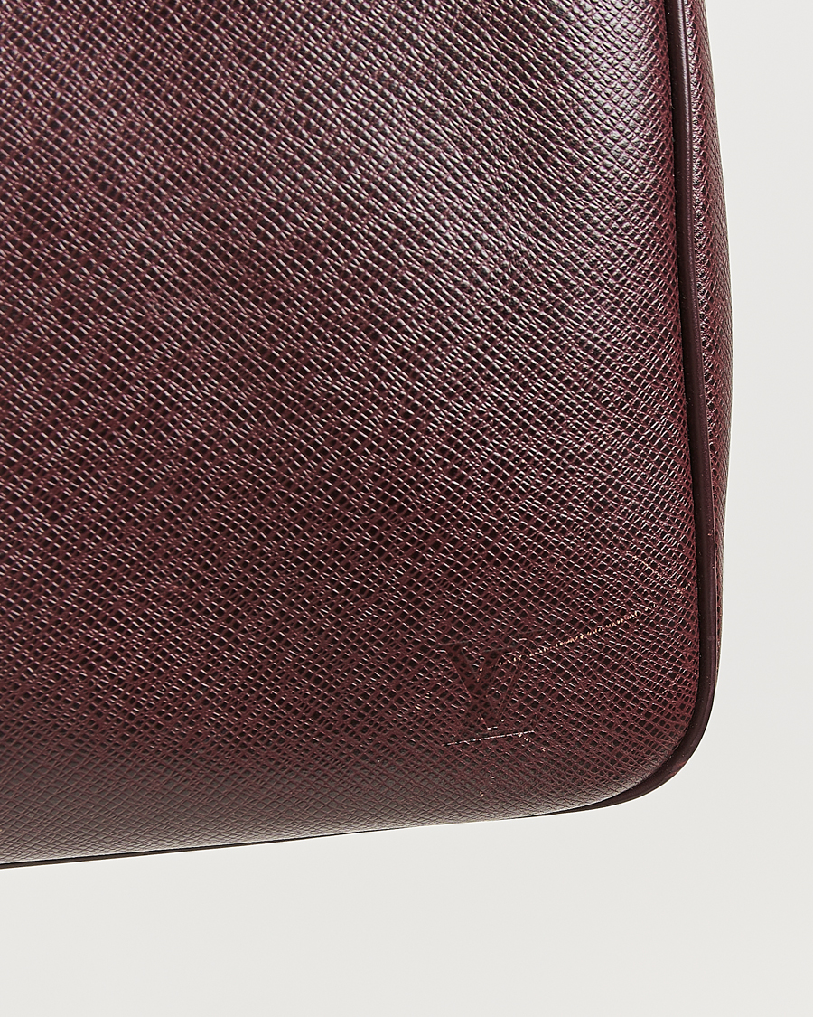 Hombres | Louis Vuitton Pre-Owned Taiga Kendall PM Brown | Louis Vuitton Pre-Owned | Taiga Kendall PM Brown