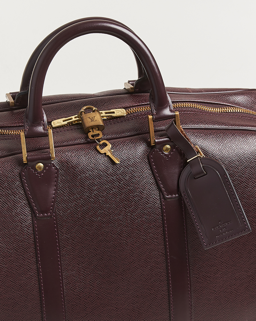 Hombres | Louis Vuitton Pre-Owned Taiga Kendall PM Brown | Louis Vuitton Pre-Owned | Taiga Kendall PM Brown