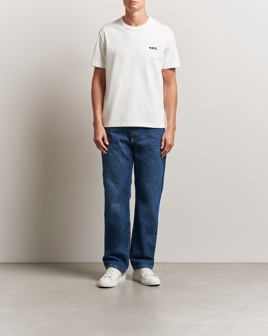 Hombres | Camisetas | A.P.C. | Boxy Fit Petit VPC T-Shirt White/Dark Navy