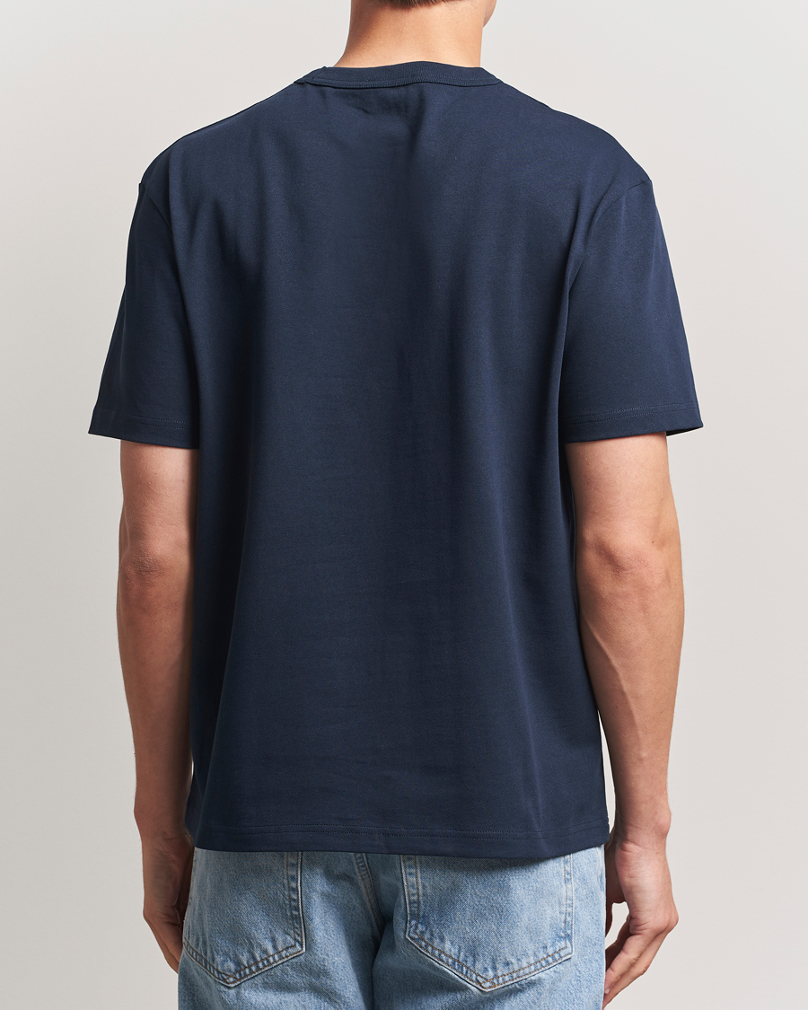 Hombres | Camisetas | A.P.C. | Boxy Fit Petit VPC T-Shirt Dark Navy/Ecru
