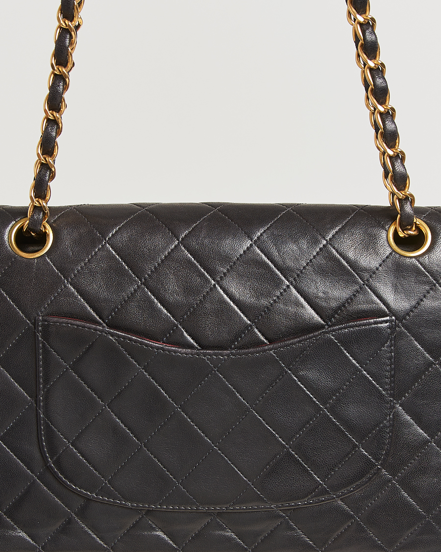 Hombres | Chanel Pre-Owned Classic Double Flap Medium Lambskin Black | Chanel Pre-Owned | Classic Double Flap Medium Lambskin Black