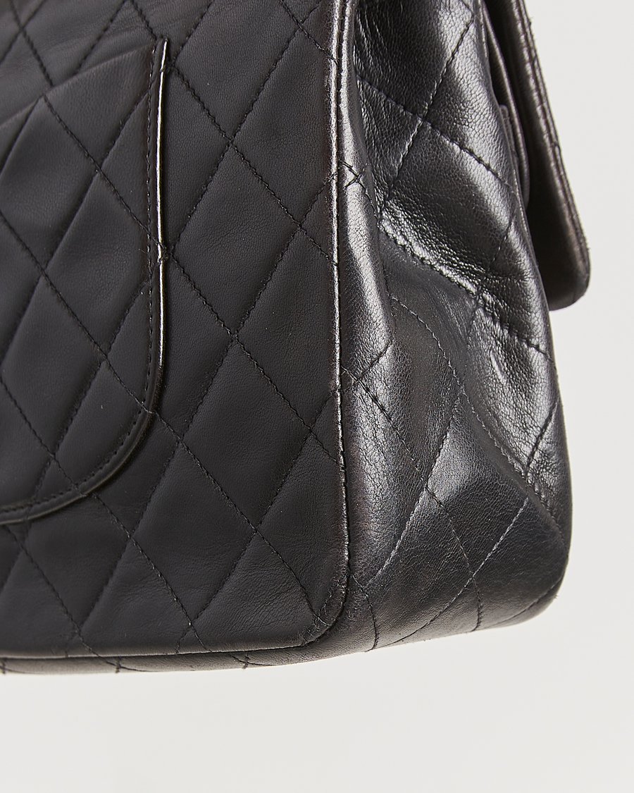 Hombres | Chanel Pre-Owned Classic Double Flap Medium Lambskin Black | Chanel Pre-Owned | Classic Double Flap Medium Lambskin Black