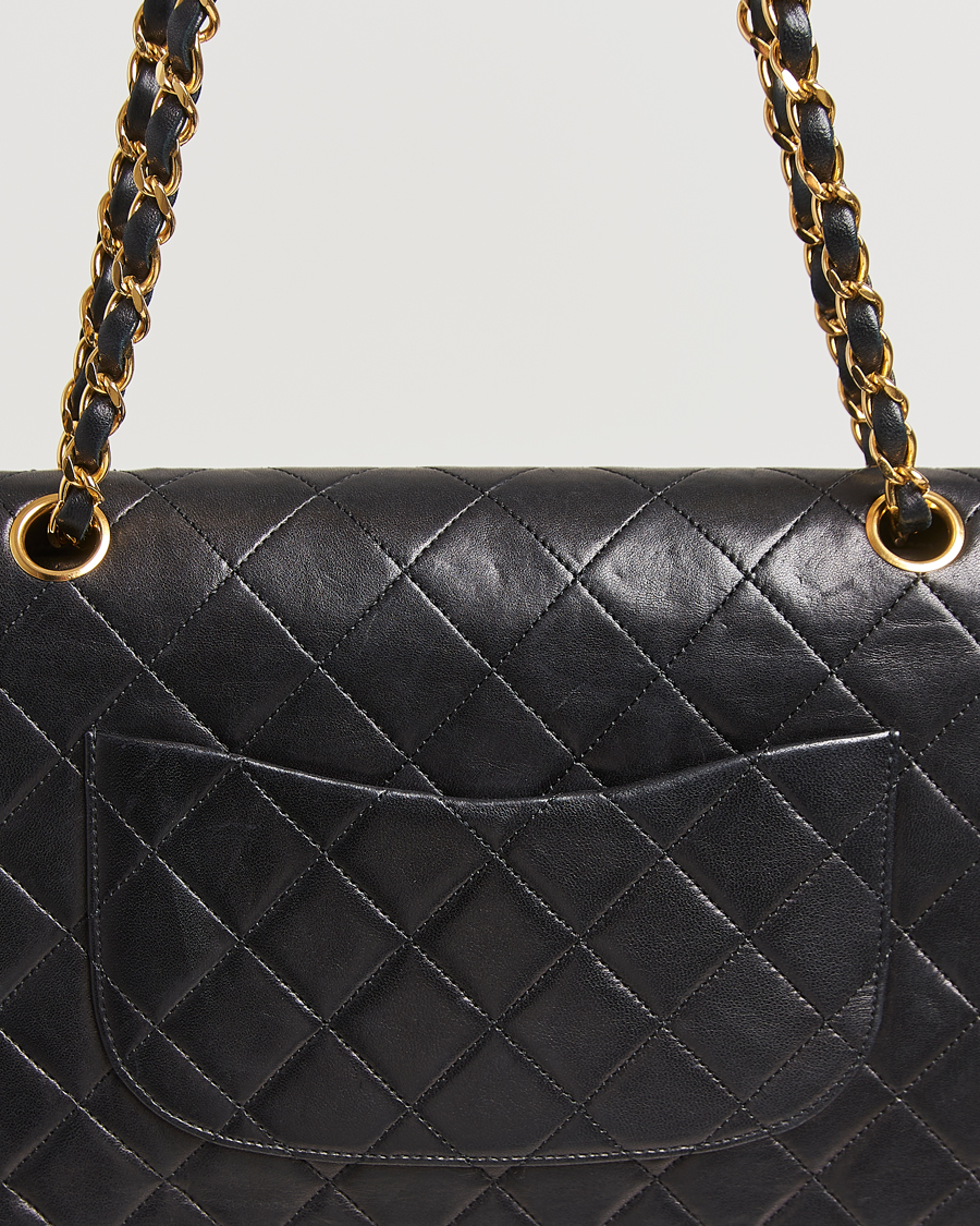 Hombres | Chanel Pre-Owned Classic Double Flap Medium Lambskin Black | Chanel Pre-Owned | Classic Double Flap Medium Lambskin Black