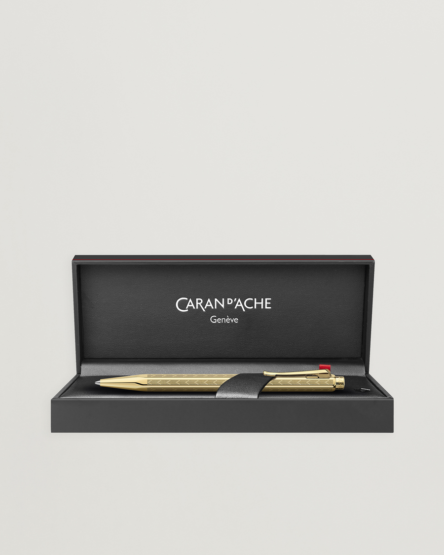 Hombres | Bolígrafos | Caran d'Ache | Caran d' Ache Ecridor Chevron Ballpoint Pen Gilded