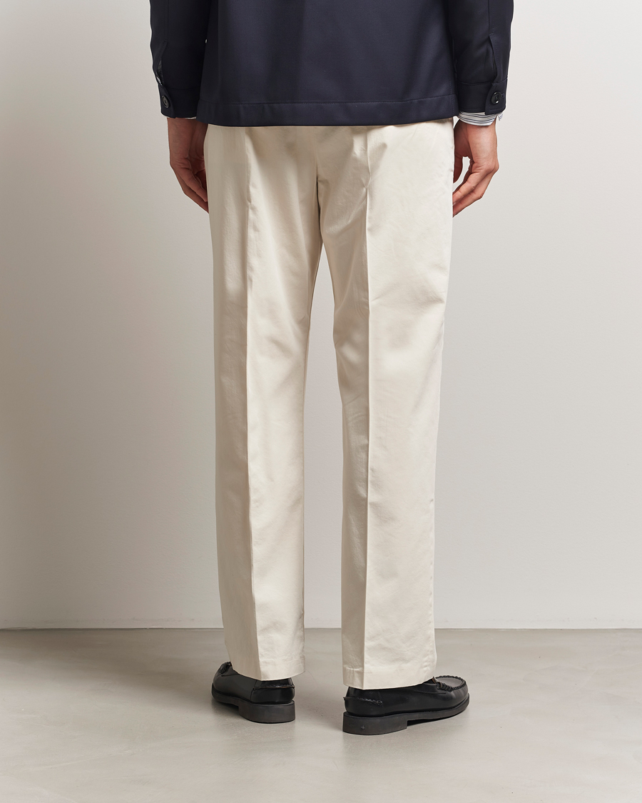 Hombres | Pantalones | NN07 | Paw Relaxed Fit Pleated Chinos Ivory