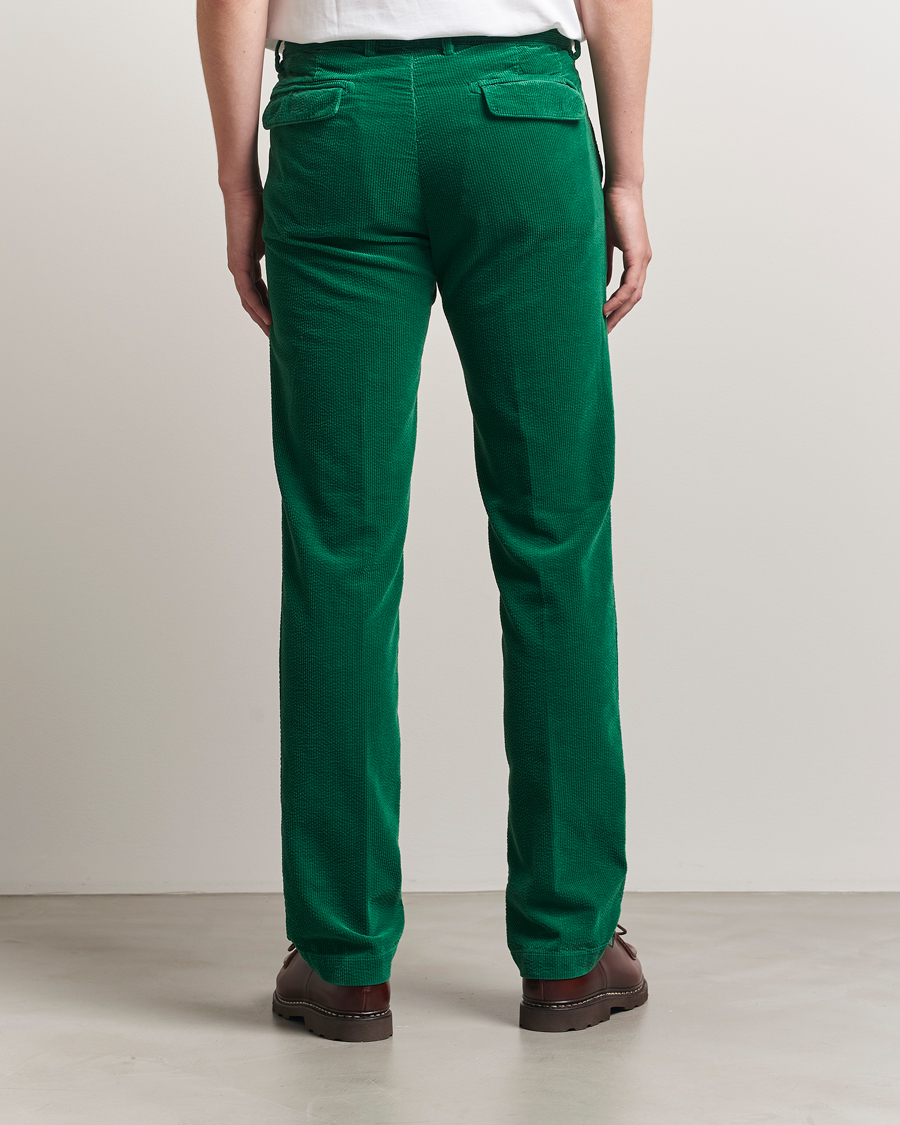 Hombres | Pantalones | Massimo Alba | Ionio Pleated Corduroy Pants Green
