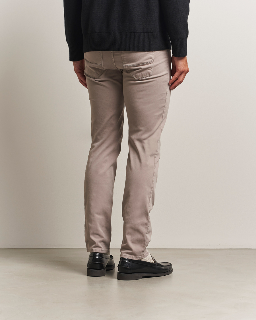 Hombres | Pantalones | Brax | Cadiz Cotton Satin 5-Pocket Pants Stone