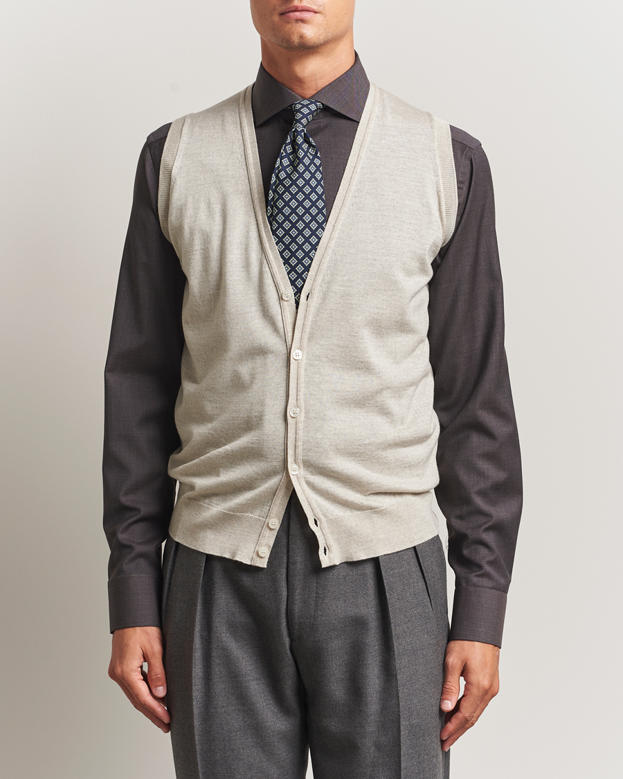 Hombres | Jerséis y prendas de punto | John Smedley | Huntswood Slim Fit Waistcoat Grey Fleece