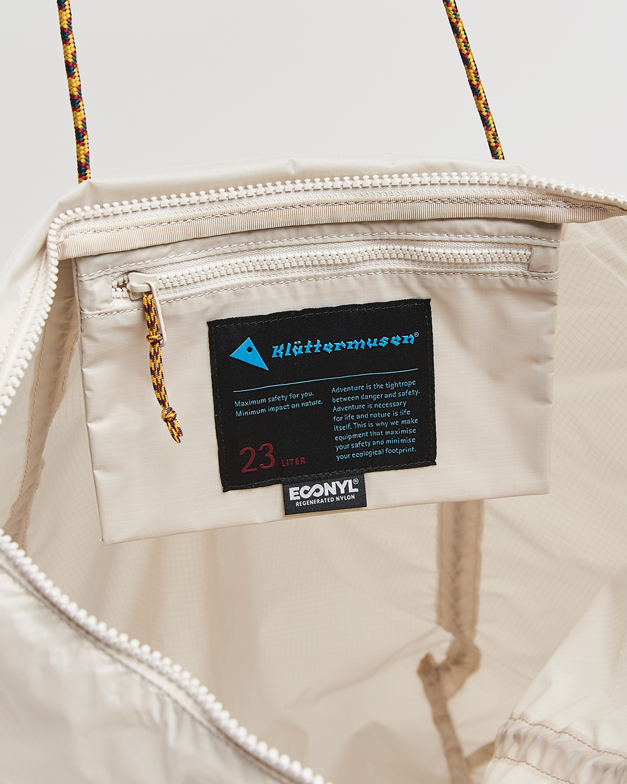 Hombres | Bolsos | Klättermusen | Gebo 23L Lightweight Totebag Putty Grey