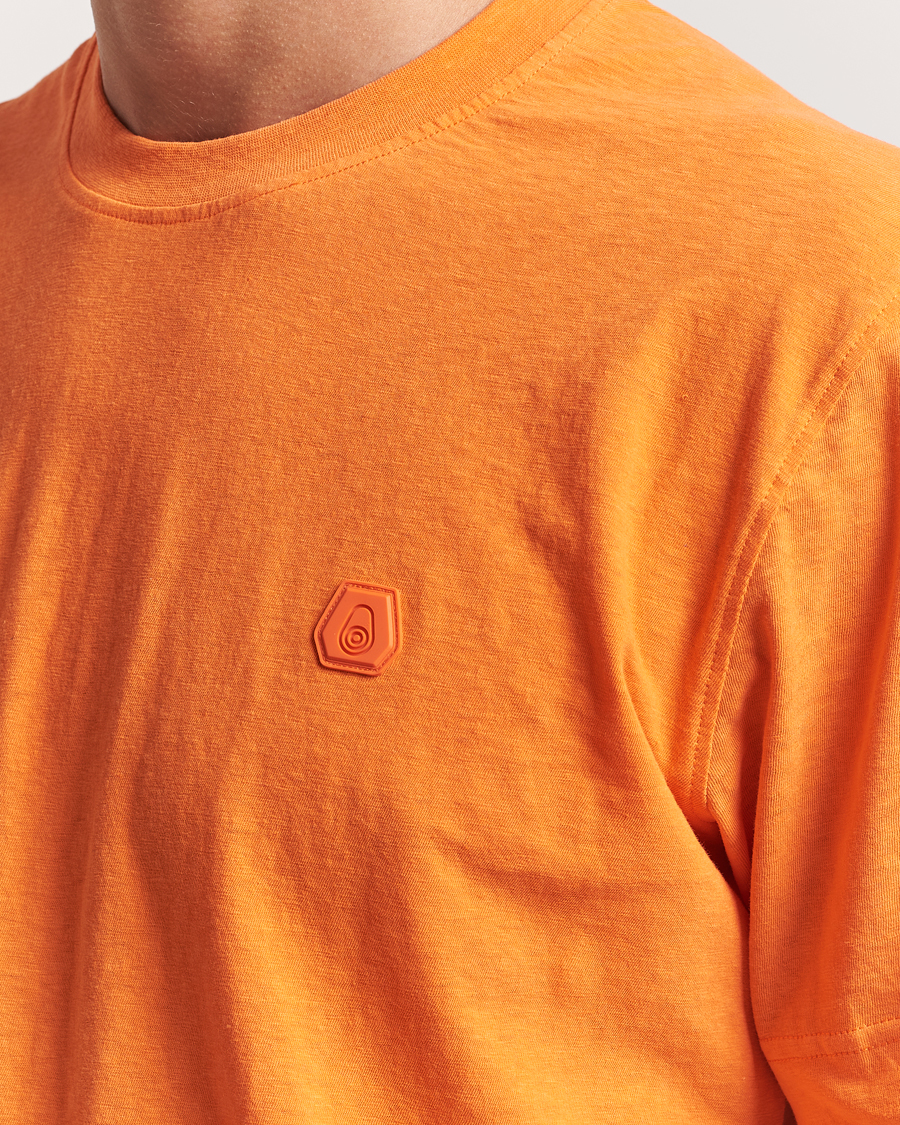 Hombres | Camisetas | Sail Racing | Tornado Crew Neck T-Shirt Fire Orange