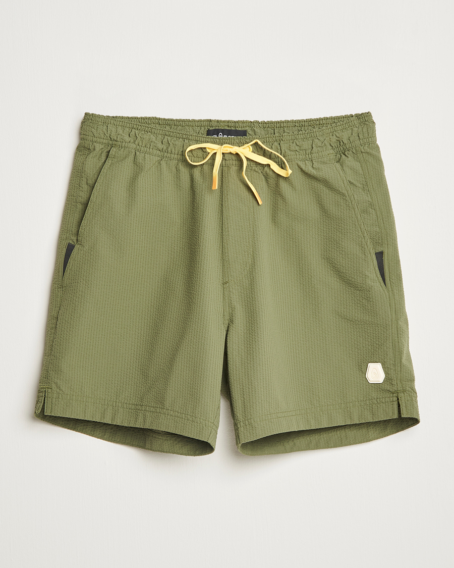 Hombres | Bañadores | Sail Racing | Tornado Striped Swimshorts Modern Green