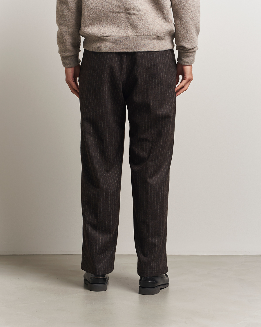 Hombres | Pantalones | NN07 | Kay Wool Pleated Pinstriped Trousers Brown