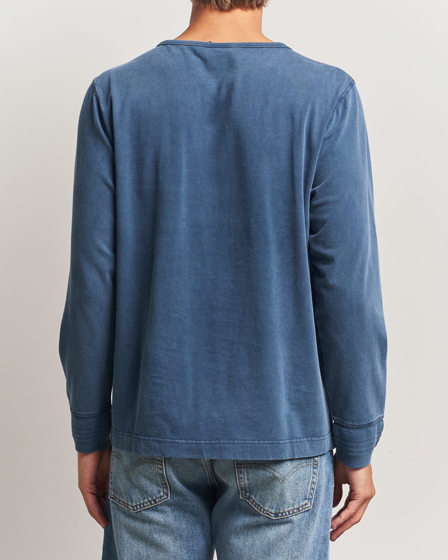 Hombres | Jerséis y prendas de punto | Nudie Jeans | Long Sleeved Henley Washed Blue