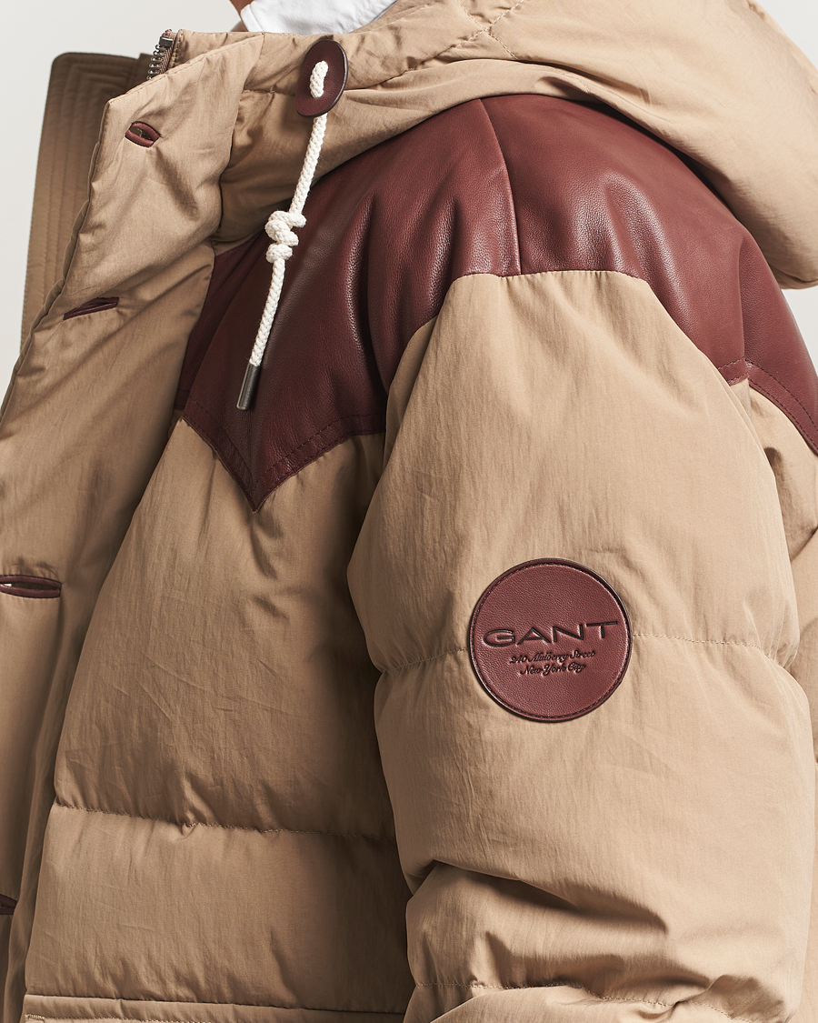 Hombres | Abrigos y chaquetas | GANT 240 Mulberry Street | Cotton Down Hooded Jacket Carmel Beige