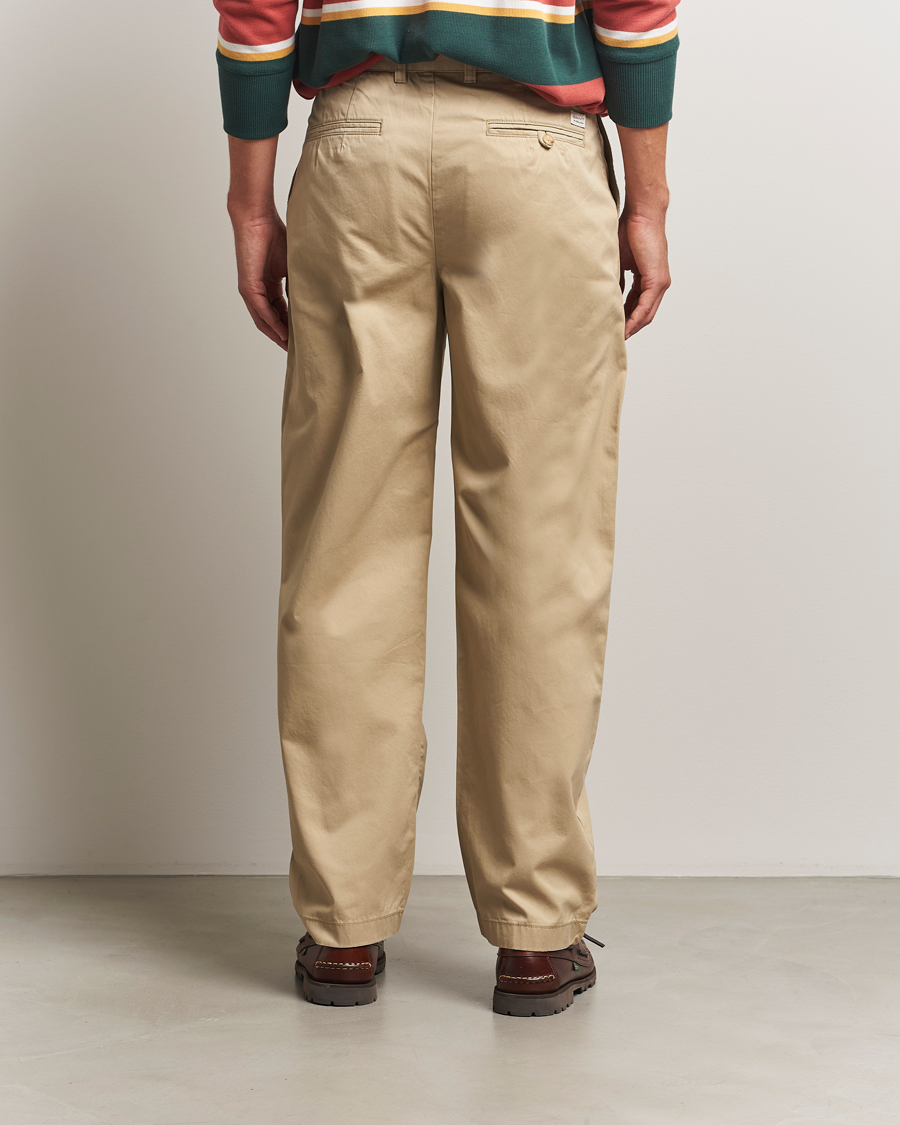 Hombres | Pantalones | GANT 240 Mulberry Street | Relaxed Fit Cotton Twill Chinos Woody Beige