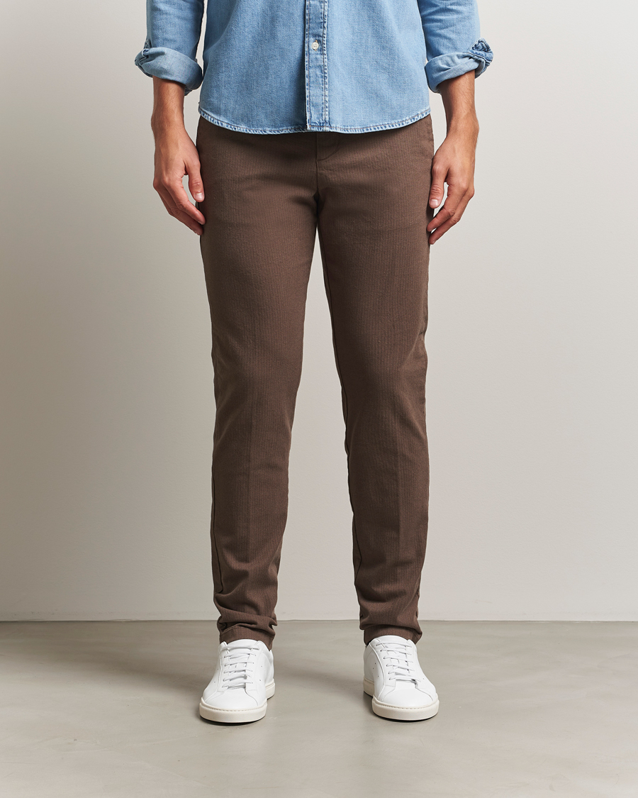 Hombres | Pantalones | Gant | Slim Fit Cotton Herringbone Trousers Rich Brown