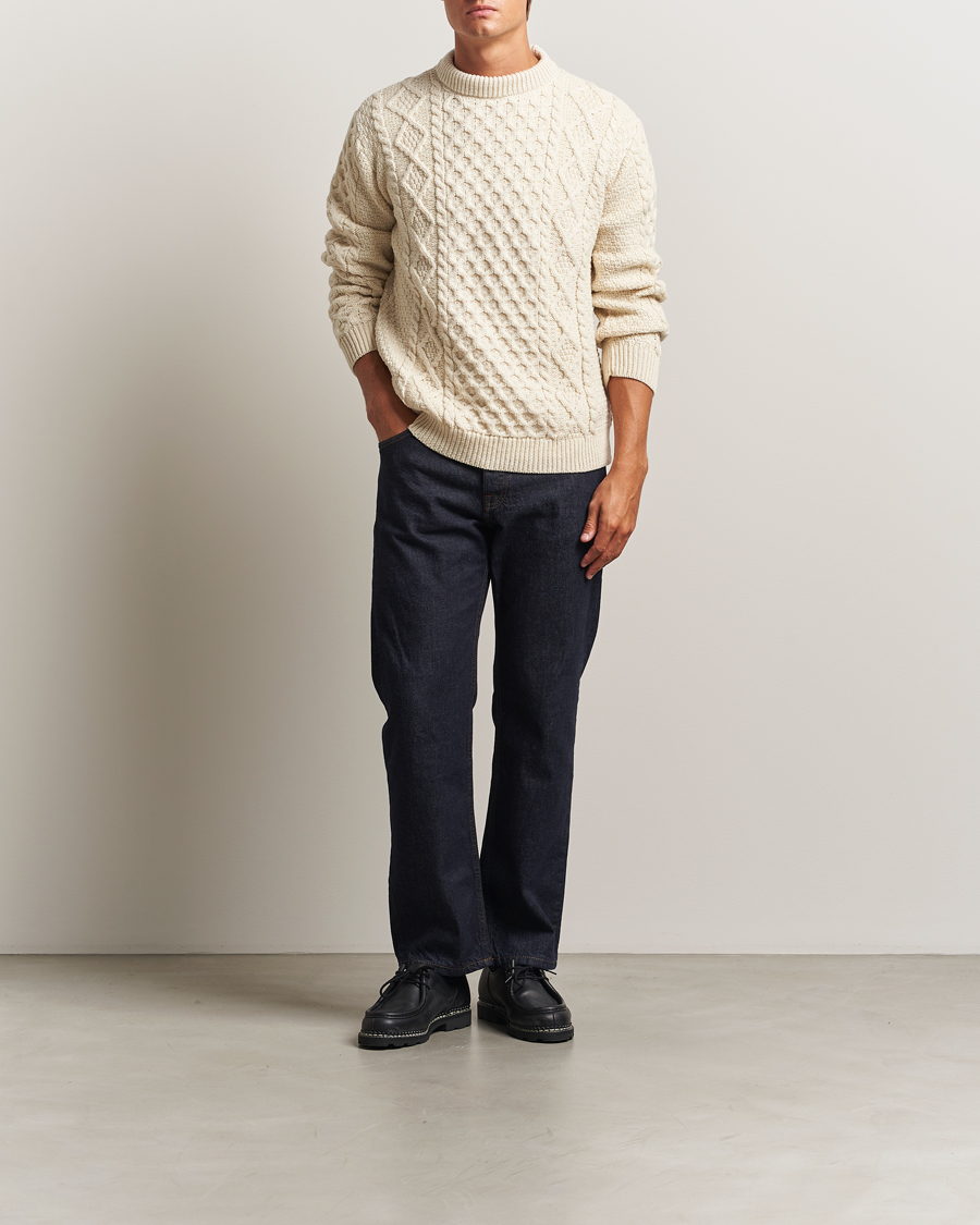 Hombres | Jerséis y prendas de punto | Gloverall | Aran Wool Knitted Sweater Ecru