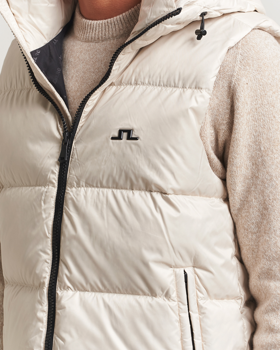 Hombres | Abrigos y chaquetas | J.Lindeberg | Daryl Down Hooded Vest Moonbeam
