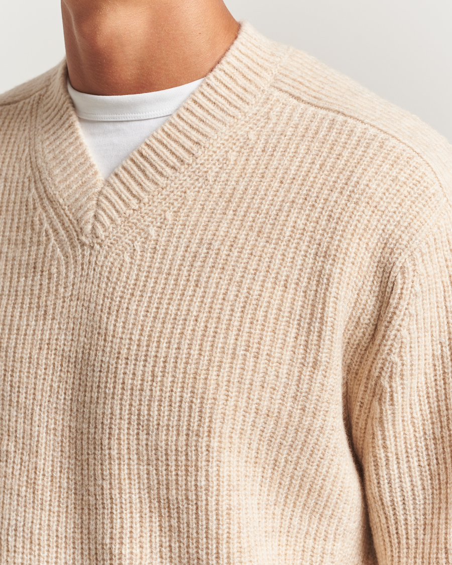 Hombres | Jerséis y prendas de punto | J.Lindeberg | Vitor Wool Heavy Knitted V-Neck Moonbeam Melange