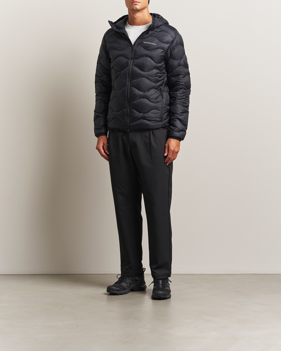 Hombres | Abrigos y chaquetas | Peak Performance | Helium Down Hooded Jacket Black