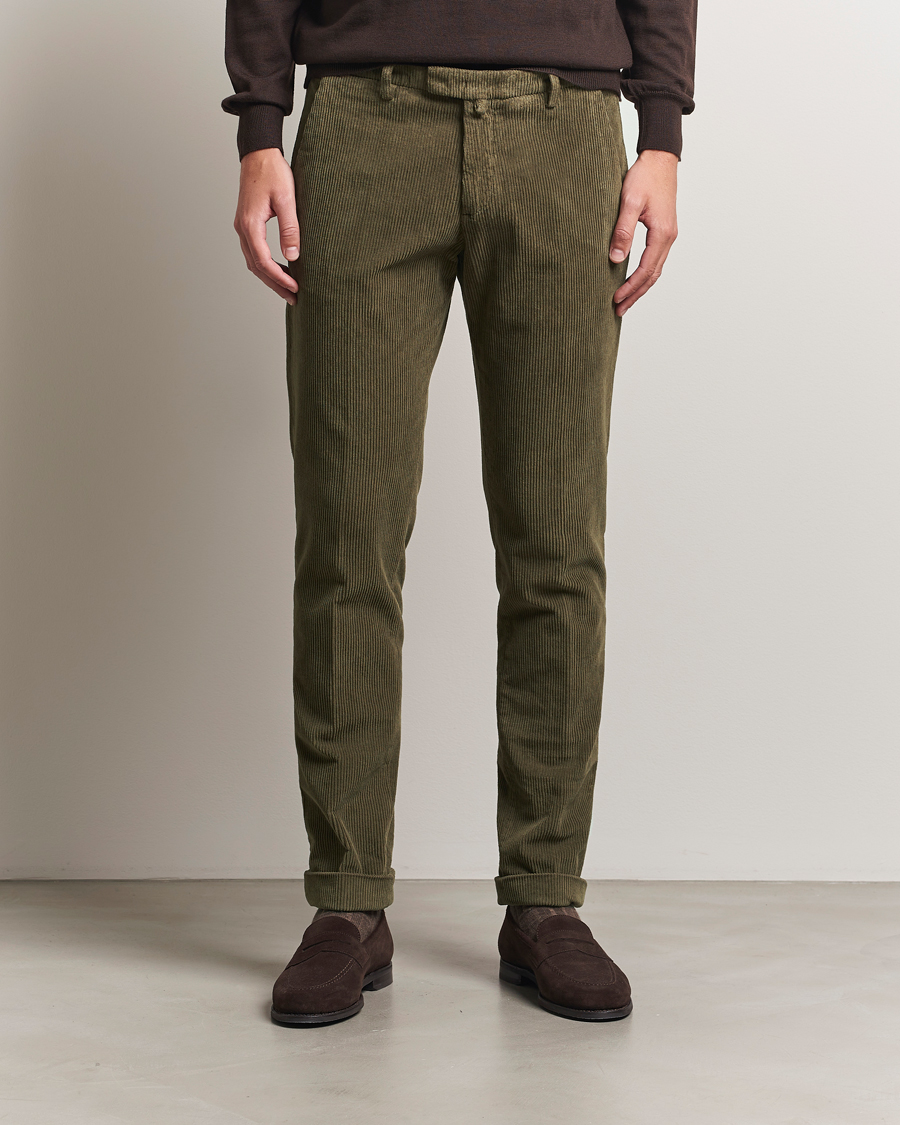 Hombres | Pantalones | Briglia 1949 | Slim Fit Corduroy Trousers Dark Green