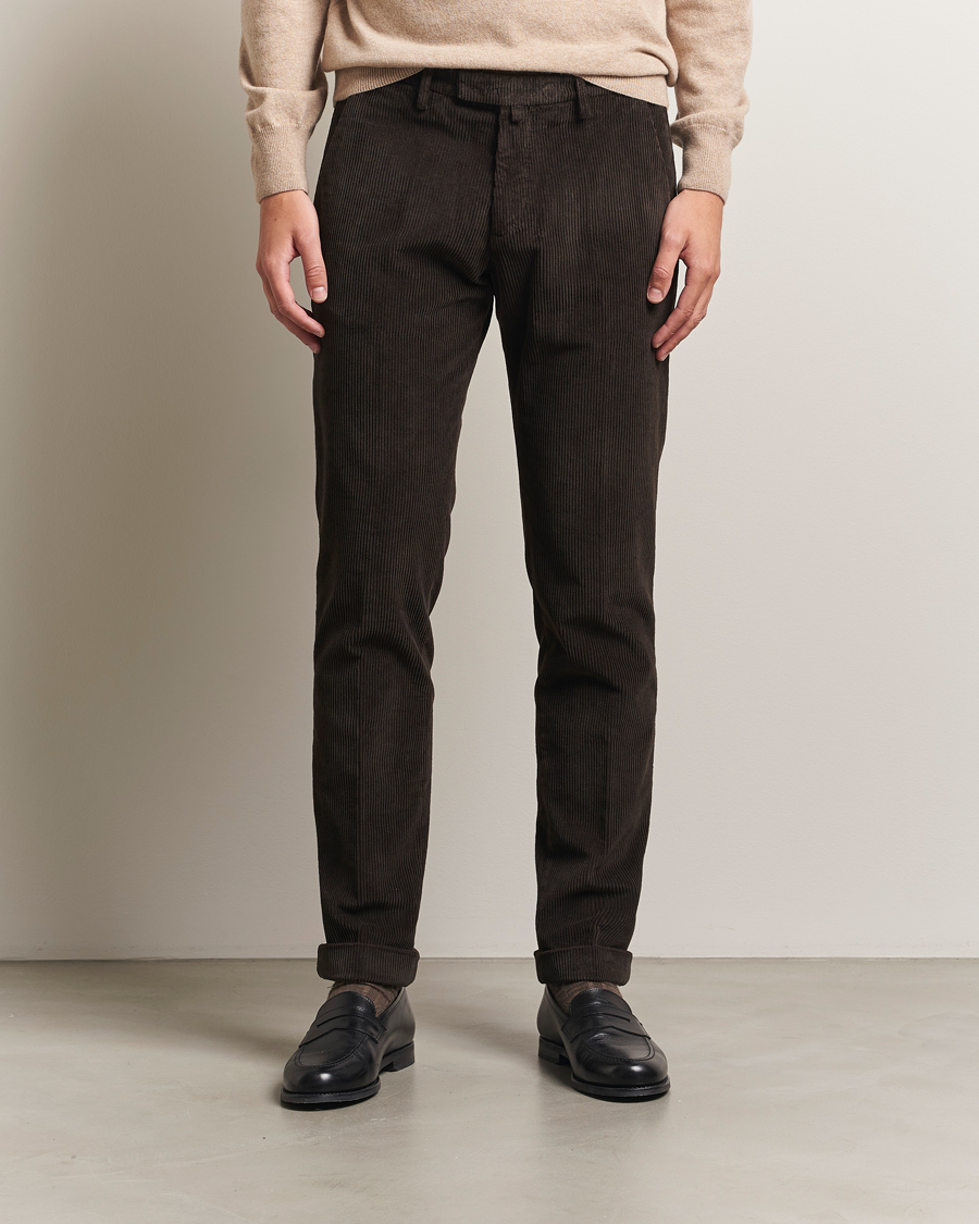 Hombres | Pantalones | Briglia 1949 | Slim Fit Corduroy Trousers Dark Brown