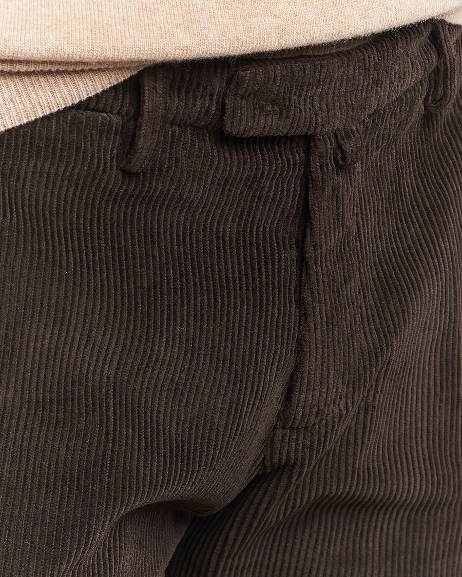 Hombres | Pantalones | Briglia 1949 | Slim Fit Corduroy Trousers Dark Brown