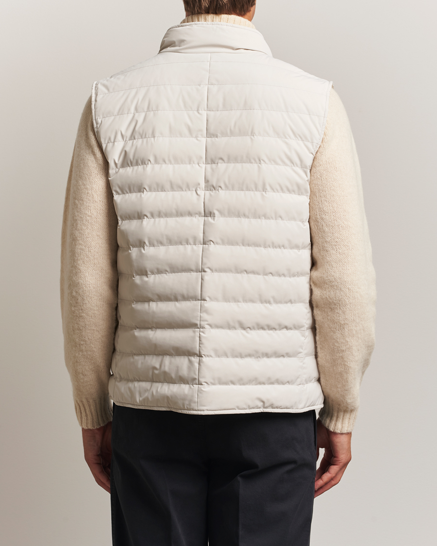 Hombres | Abrigos y chaquetas | Brunello Cucinelli | Nylon Gilet Light Beige