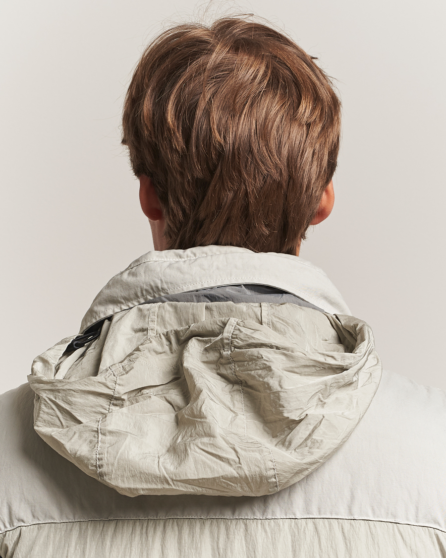 Hombres | Chalecos | C.P. Company | Eco Chrome Mixed Down Vest Light Grey