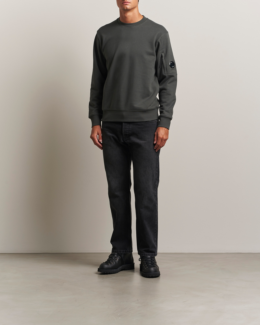Hombres | Jerséis y prendas de punto | C.P. Company | Diagonal Raised Fleece Lens Sweatshirt Grey