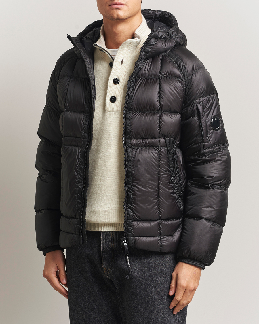 【C.P. COMPANY】MENS D.D. SHELL JACKET C.P. Company DD Shell Padded Hood Jacket Black en CareOfCarl.es