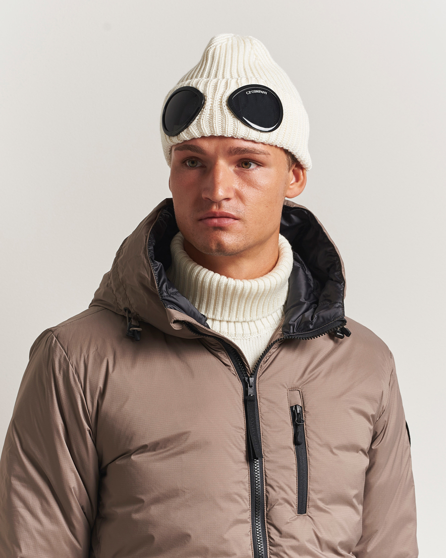 Hombres | C.P. Company Knitted Merino Goggle Beanie White | C.P. Company | Knitted Merino Goggle Beanie White