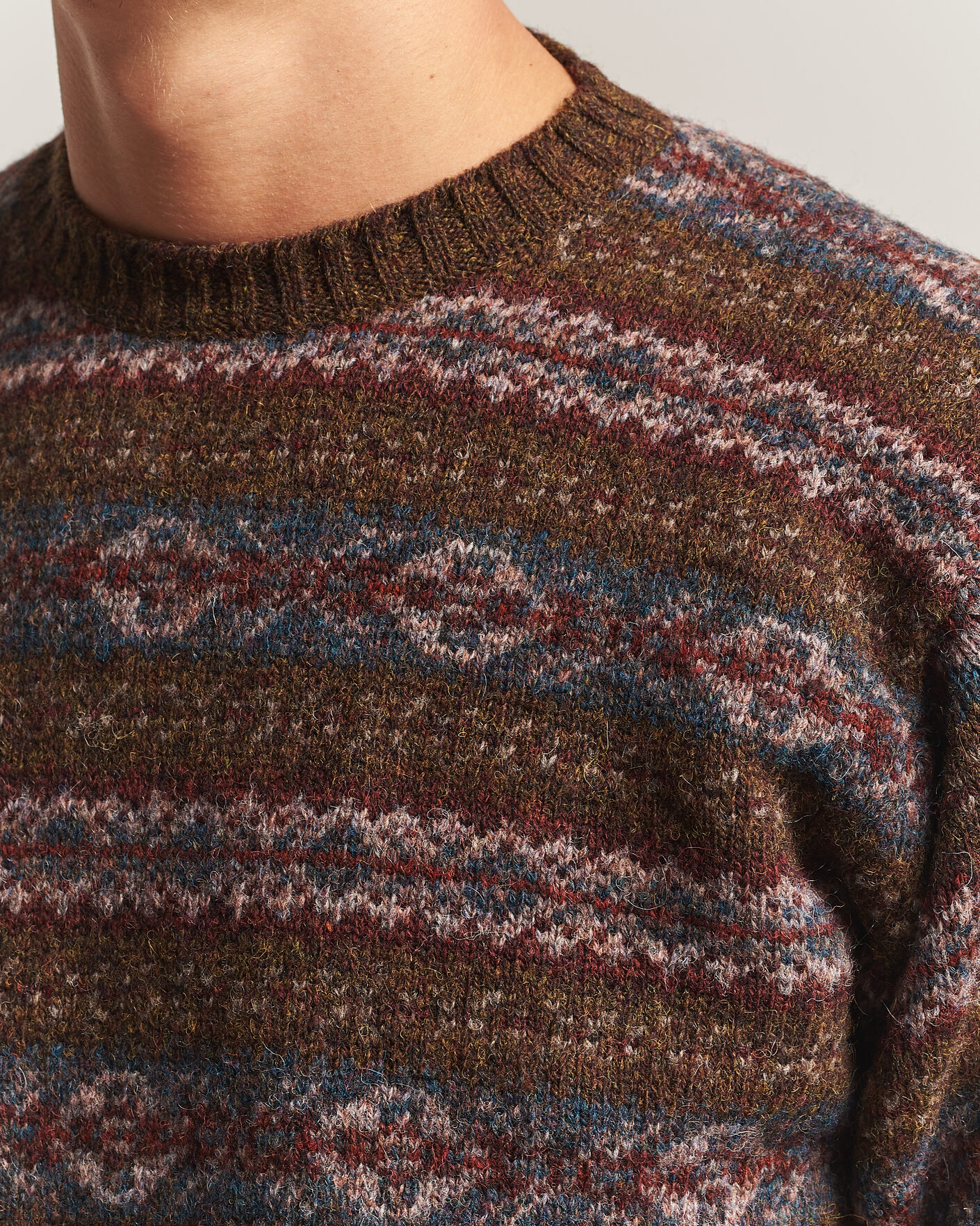 Hombres | Jerséis y prendas de punto | Jamieson's of Shetland | Jamiesons Of Shetland All Over Fair Isle Pullover Crew Neck Moss Green