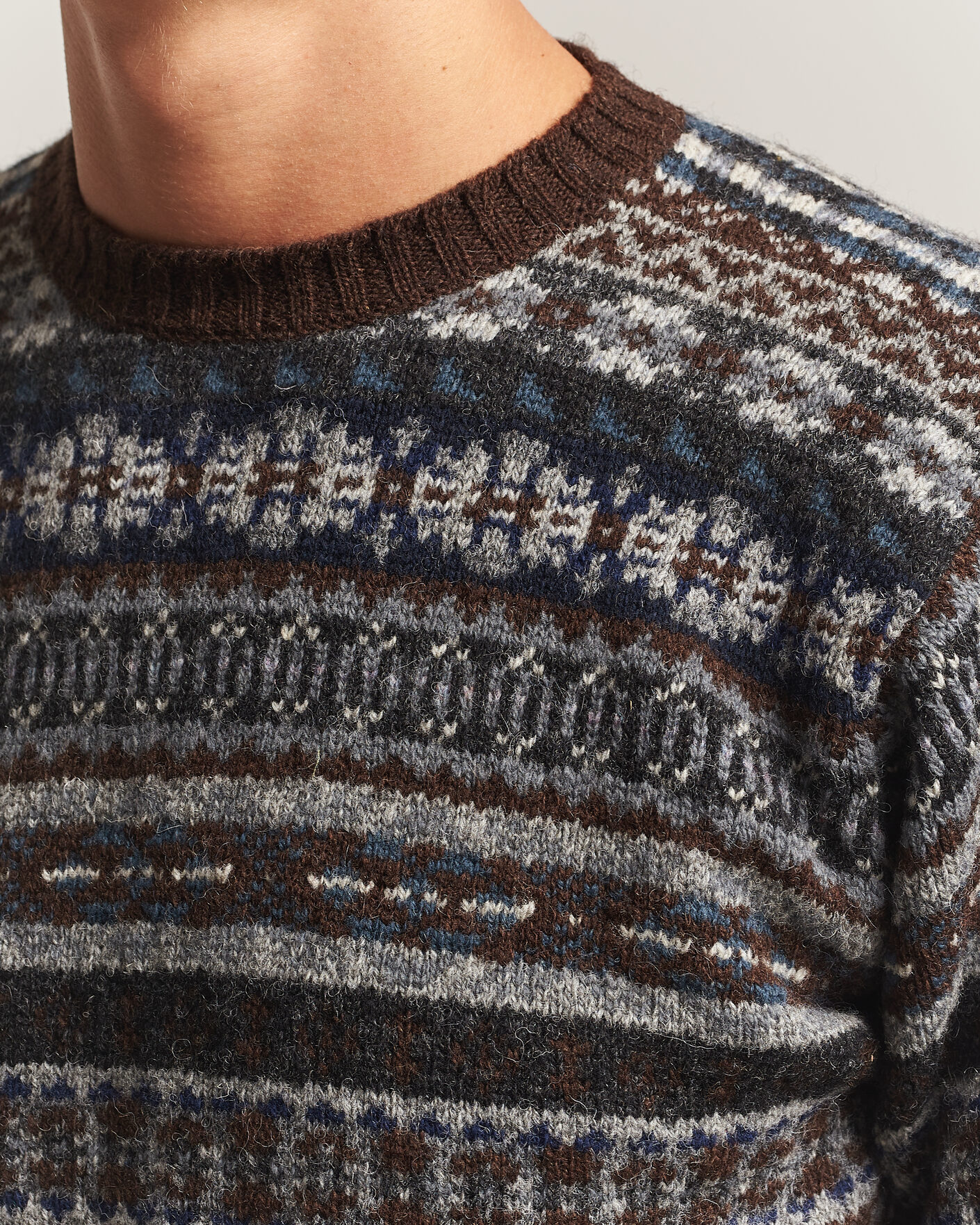 Hombres | Jerséis y prendas de punto | Jamieson's of Shetland | Jamiesons Of Shetland All Over Fair Isle Pullover Crew Neck Brown