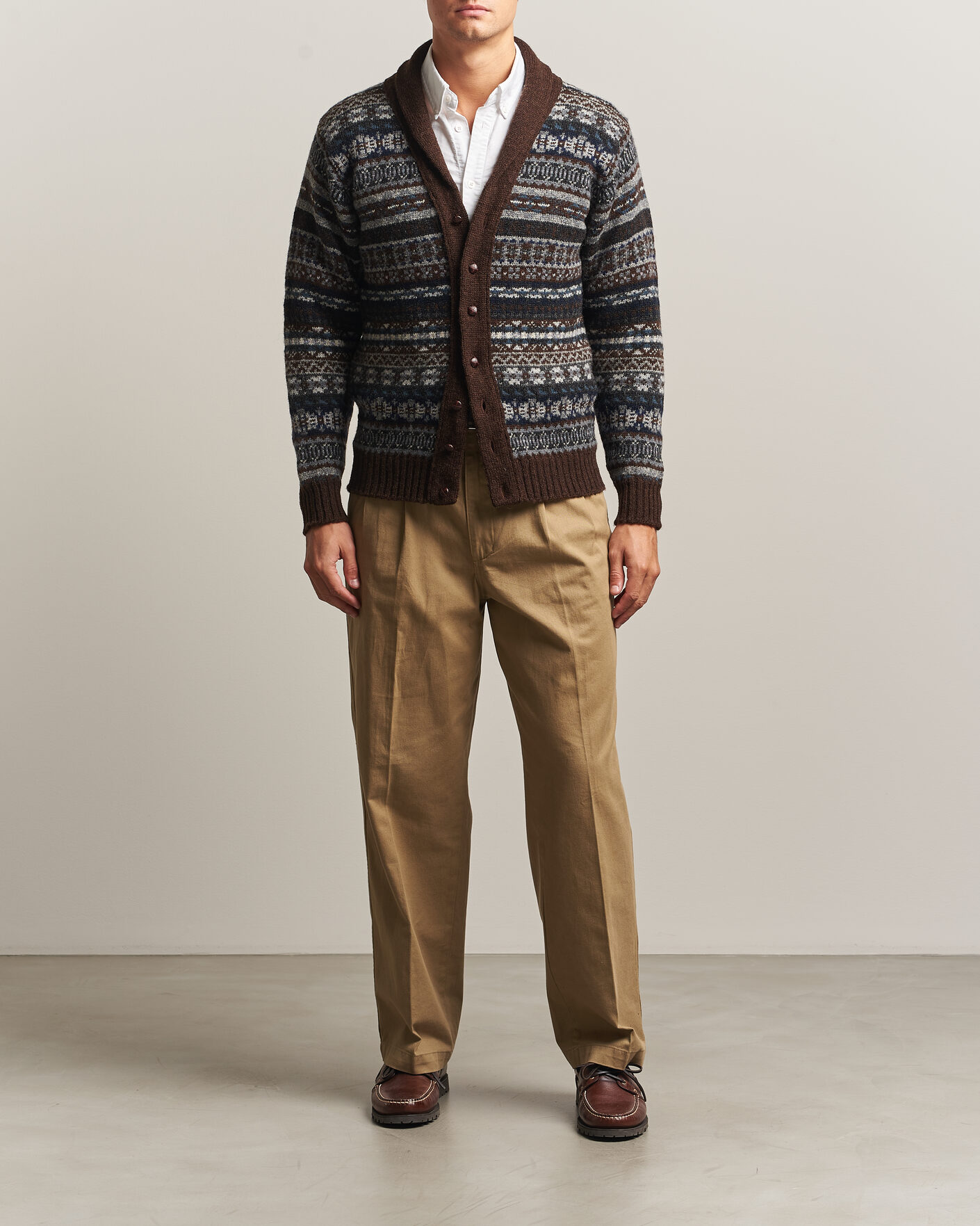 Hombres | Jerséis y prendas de punto | Jamieson's of Shetland | Jamiesons Of Shetland All Over Fair Isle Shawl Collar Cardigan Brown