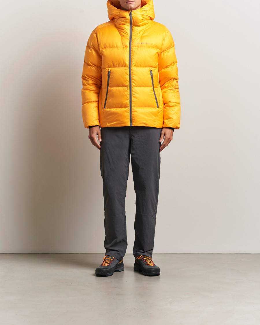Hombres | Abrigos y chaquetas | Sail Racing | Cloud Down Hooded Jacket Sunset Orange