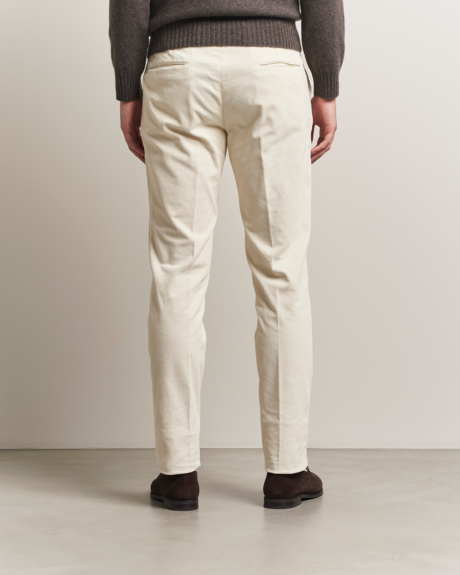 Hombres | Pantalones | Incotex | Slim Fit Baby Corduroy Trousers Off White