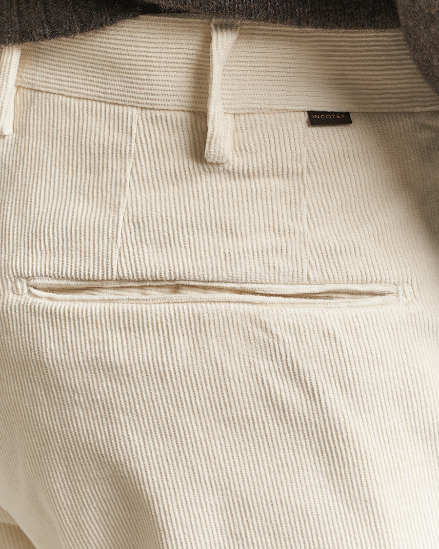 Hombres | Pantalones | Incotex | Slim Fit Baby Corduroy Trousers Off White