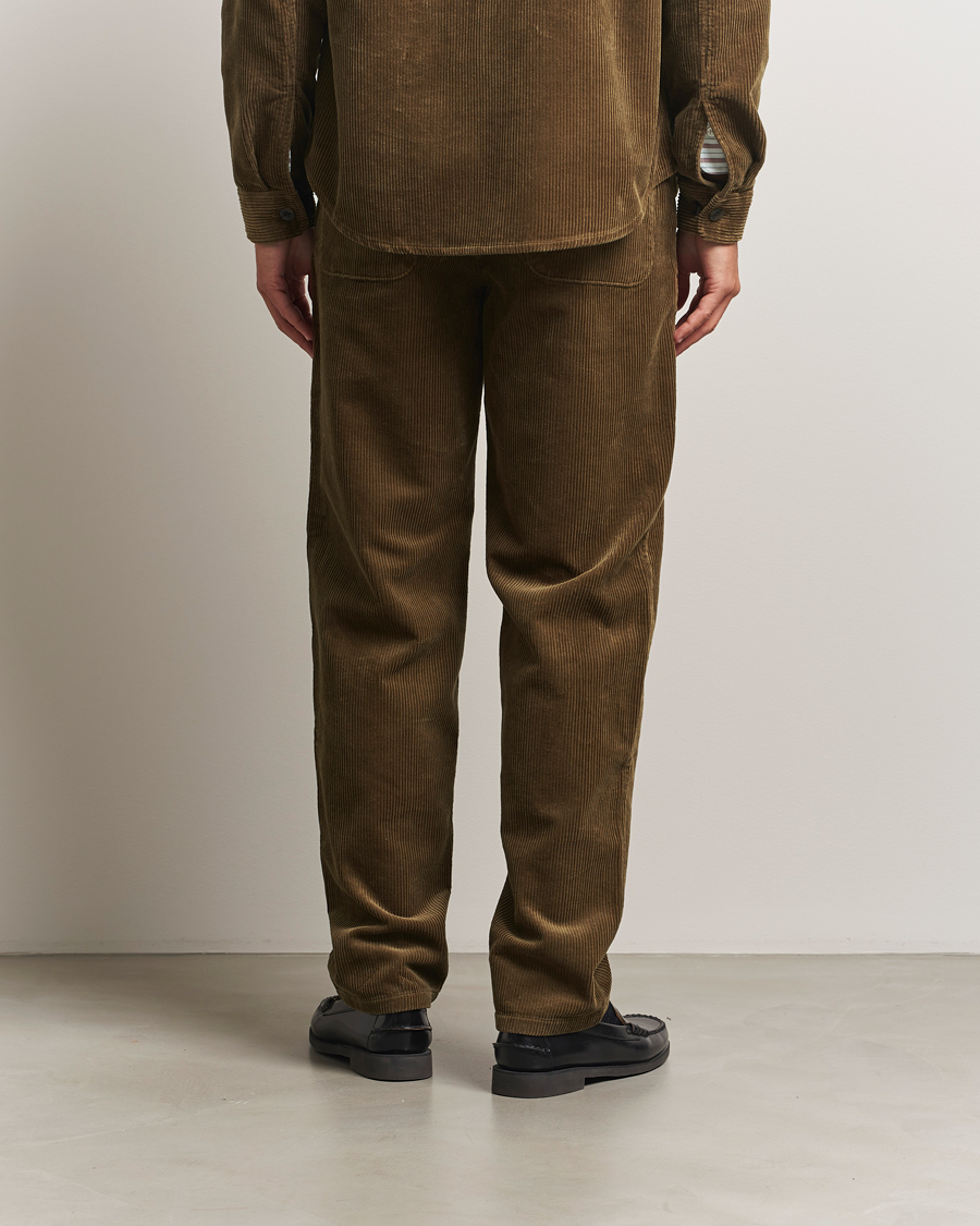 Hombres | Pantalones | LES DEUX | Kody Corduroy Pants Military Olive