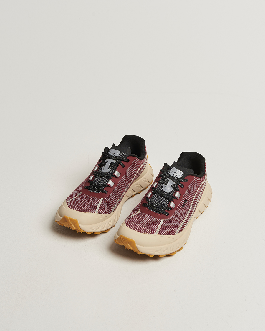 Hombres | Zapatillas de correr | Norda | 002a Running Sneakers Amaranth